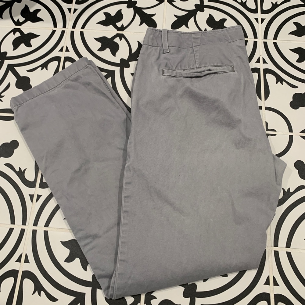 Make offer - Gap Lived In Slim Khakis 30x28 great condition
